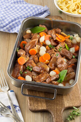 Goulash in the style of boeuf stroganoff with silver onions picture 01