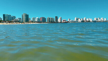Obraz premium Mansa Beach, Punta del Este Cityscape, Uruguay