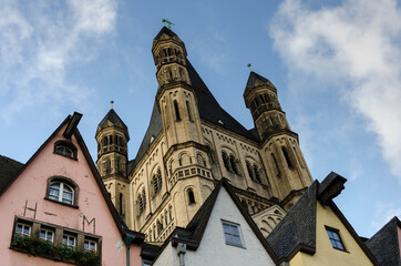 Fototapeta premium Romanische Kirche Groß Sankt Martin in Köln