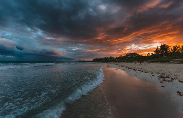 Obraz premium sunset on the beach