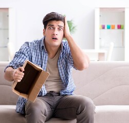 Man receiving empty parcel with stolen goods