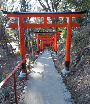 鳥居