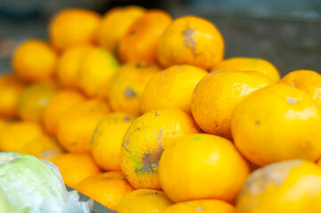 lemons in the market