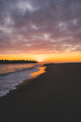 Fototapeta na wymiar 太平洋の海と夕日