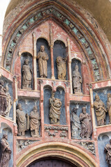 Obraz premium Croatia, Zagreb, Church of St. Mark, St. Mark's Square. Gothic portal depicts Joseph, Mary, Jesus and 12 Apostles. 14th century.