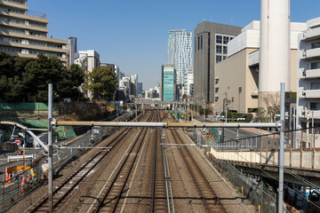 Fototapeta na wymiar 都市の風景　東京　渋谷、恵比寿間の鉄橋から