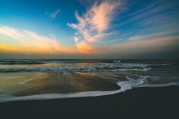 Fototapeta premium early morning in beach sand