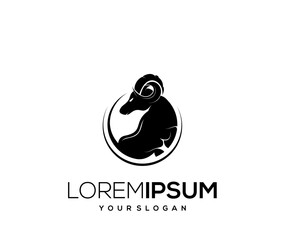 Obraz premium goat animal icon logo design silhouette