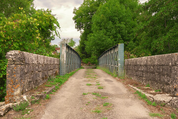 Anciennes lignes ferroviaires