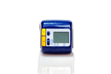 Digitales LCD-Handgelenk-Blutdruckmessgerät mit Pulsmesser