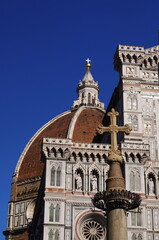 Fototapeta premium Column of San Zanobi in Saint John square in Florence, Italy