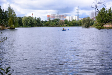 Obraz premium MOSCOW, RUSSIA - September 14, 2020: Lake in Mitino landscape park