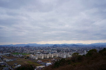 Fototapeta na wymiar 街並み(香川県高松市)　遠方に讃岐山脈