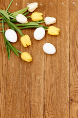Obraz na płótnie Canvas flowers white chicken eggs Spring holiday Easter decoration