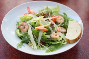 Salad with the prawns in the restaurant 
