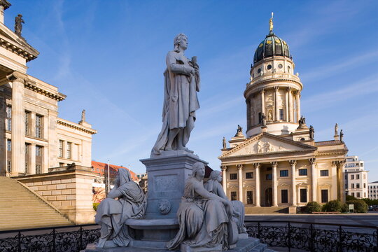 Schiller Monument and French Cathedral (Franzosischer Dom), Gendarmenmarkt, Berlin, Germany, Europe