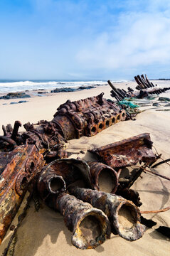 Shipwreck remains, Skeleton Coast, Namib Desert, Namibia, Africa