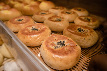 Crispy chinse pastries