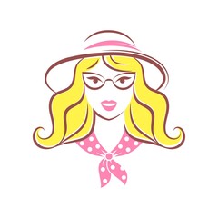 woman with hat and glasses