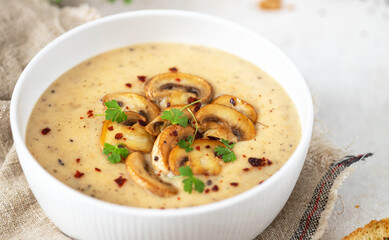Cream soup puree with mushroom with toast bread
