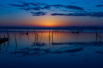 印旛沼の朝焼け