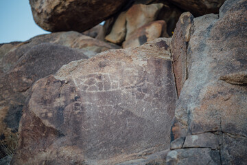 Joshua Tree Petroglyph 02