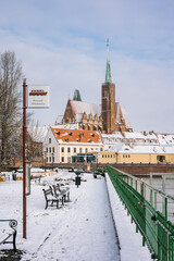 Obraz premium View from the marina on ostrow tumski in Wroclaw 