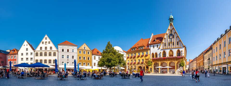 Rathaus, Marktplatz, Amberg in der Oberpfalz, Bayern, Deutschland 