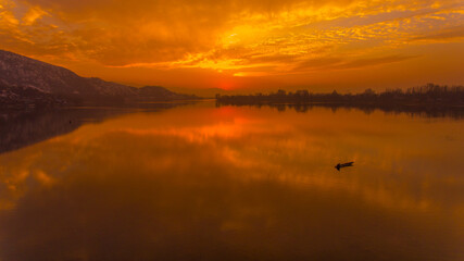 Obraz na płótnie Canvas Sunset at Manasbal Lake, Kashmir, Jammu and Kashmir UT
