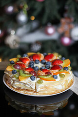 strawberry fruit cake
