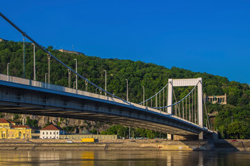 Erzhebet Bridge - hanging road bridge over the Danube in Budapest