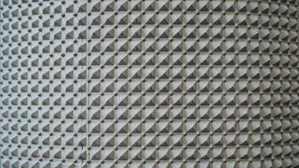 Pattern to prevent the attachment of advertisements on the power pole