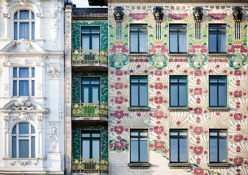 Vienna, Austria: Majolica  House facade at Linke Wienzeile, built by architect Otto Wagner 