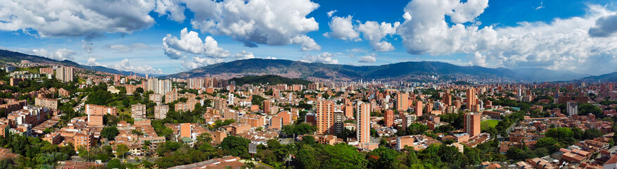 Naklejka premium Panoramica del occidente de Medellin Colombia, urban landscape of the city