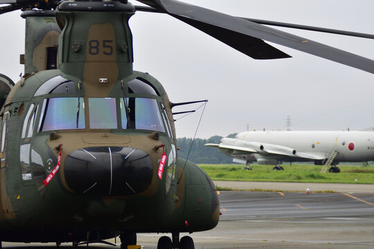 大型輸送用ヘリコプターCH-47J