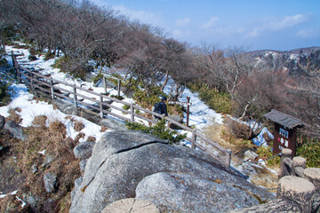 御在所岳登山　富士見岩前の分岐