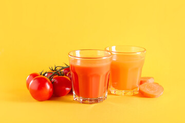 Glasses of healthy smoothie with vegetables on color background