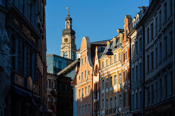 Obraz premium View of Riga on a sunny spring morning