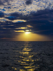 Obraz premium sunset over the sea