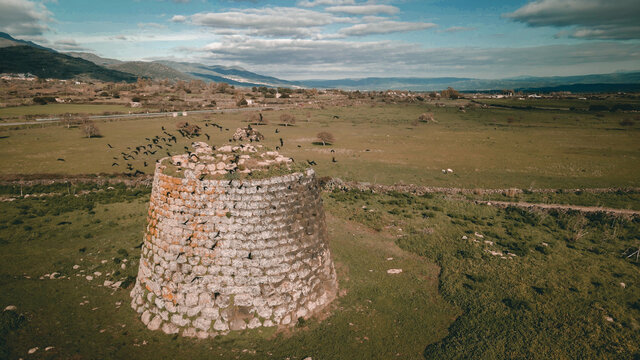 Chiesa e Nuraghe Santa Sabina 