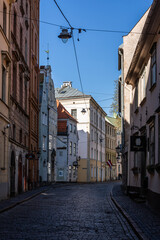 Fototapeta na wymiar a walk through the streets of Old Riga on a sunny spring day