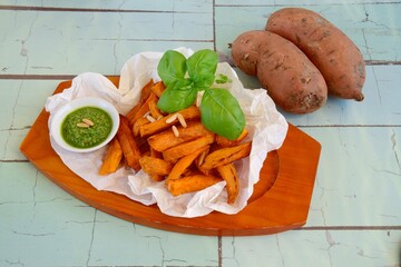 Sweet potato fries with basil pesto