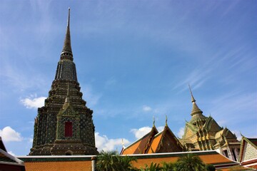 Fototapeta na wymiar Wat Pho in Bangkok, Thailand - ワットポー (卧佛寺) バンコク タイ