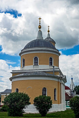 Fototapeta na wymiar Cross church. City of Kolomna, Russia. Years of construction 1760 - 1764. rebuilt in XIX century