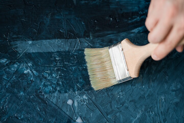 Varnish coating of the blue painted surface