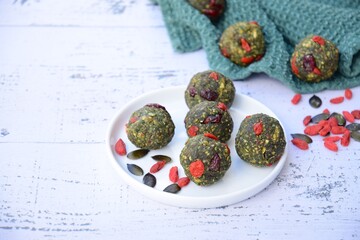 Spirulina goji berry energy balls. Vegan snacks