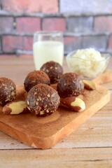 Brazil nut chocolate energy balls