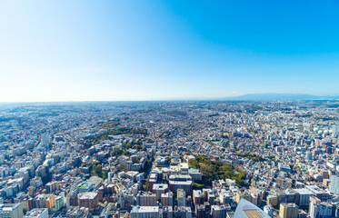 横浜風景　みなとみらいから望む湘南方面