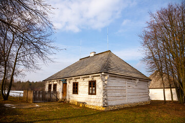 Obraz premium Old wooden building in a rural open-air museum. Taken in the middle of the day, natural, soft light