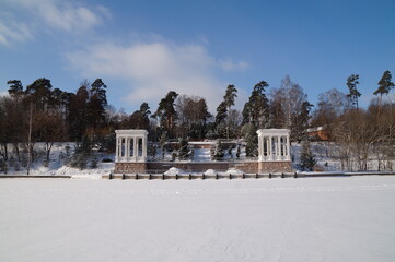 moscow, serebryany bor: river pier in winter